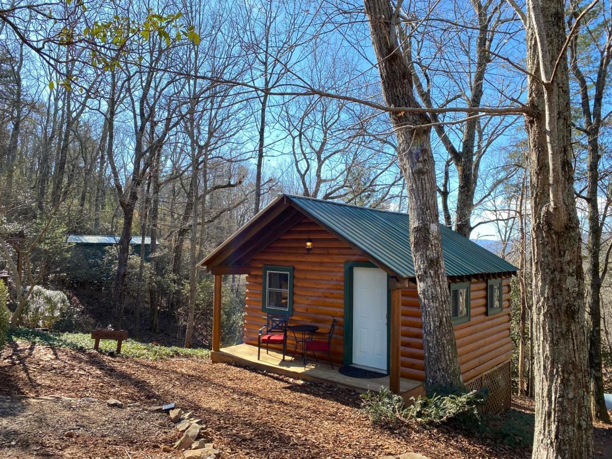 Hotel Barefoot Hills Dahlonega Esterno foto