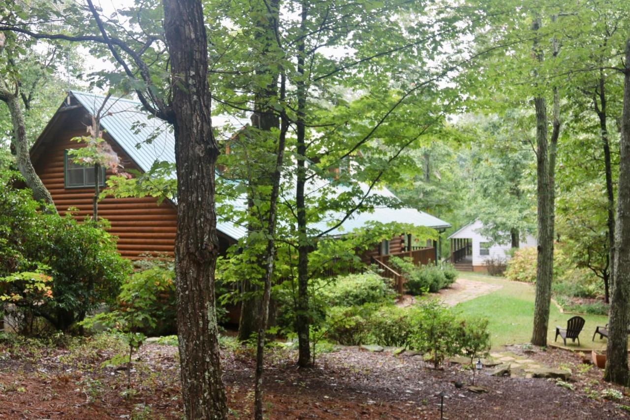 Hotel Barefoot Hills Dahlonega Esterno foto
