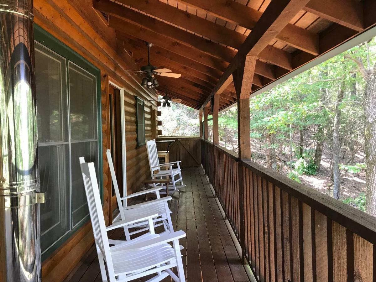 Hotel Barefoot Hills Dahlonega Esterno foto