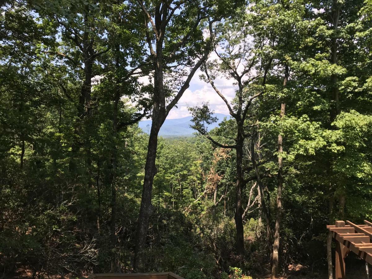Hotel Barefoot Hills Dahlonega Esterno foto